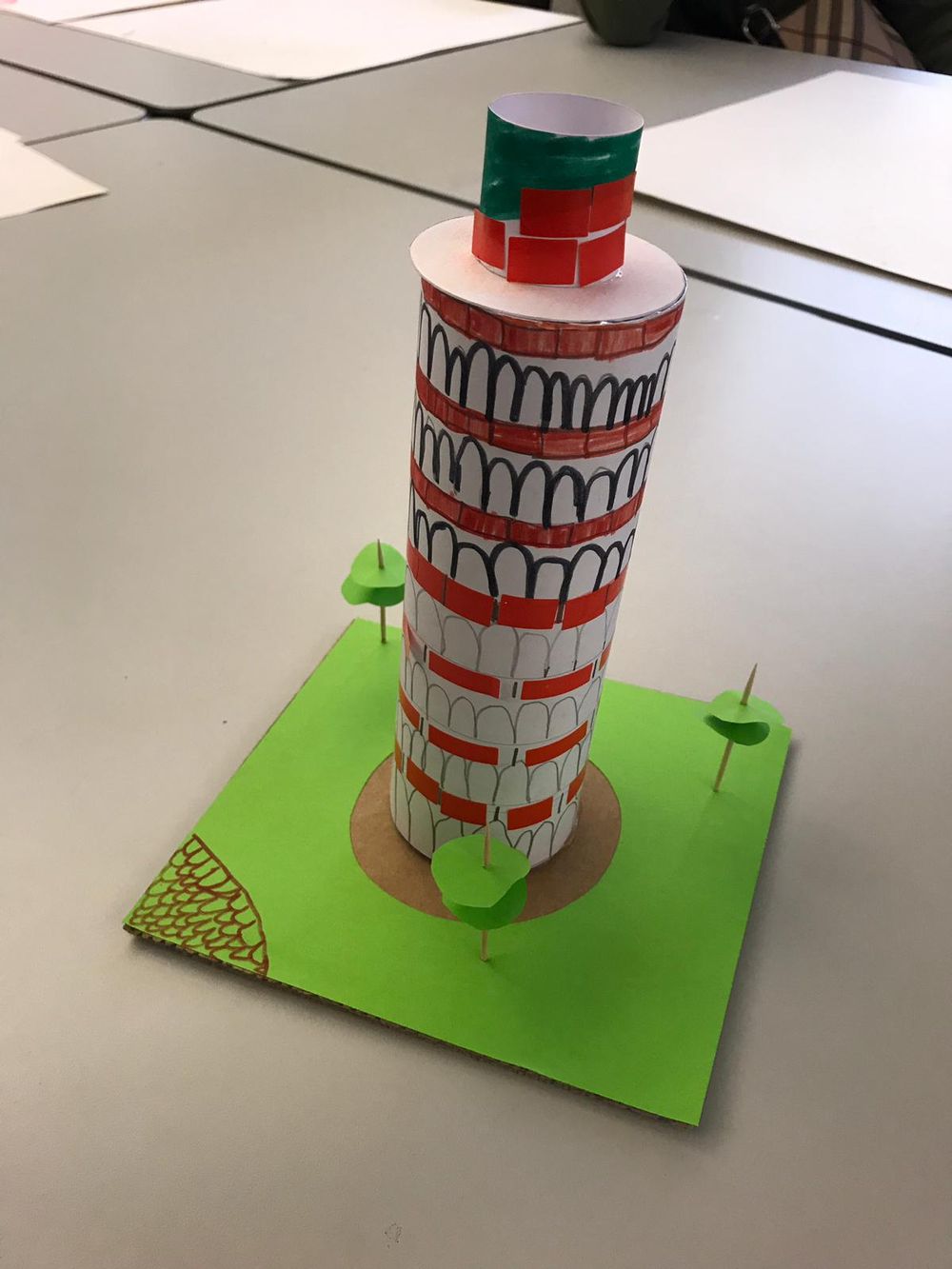 la tour de pise, italier - maquette des petits architectes
